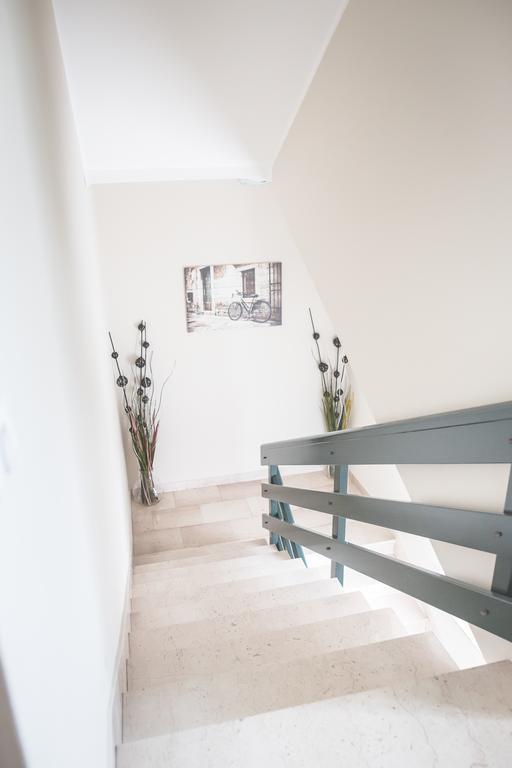 B&B Le City Монтесильвано Экстерьер фото
