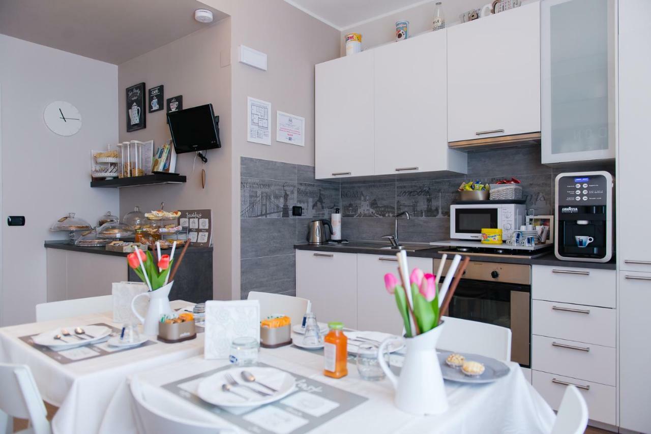 B&B Le City Монтесильвано Экстерьер фото