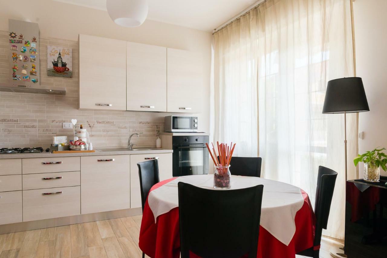 B&B Le City Монтесильвано Экстерьер фото