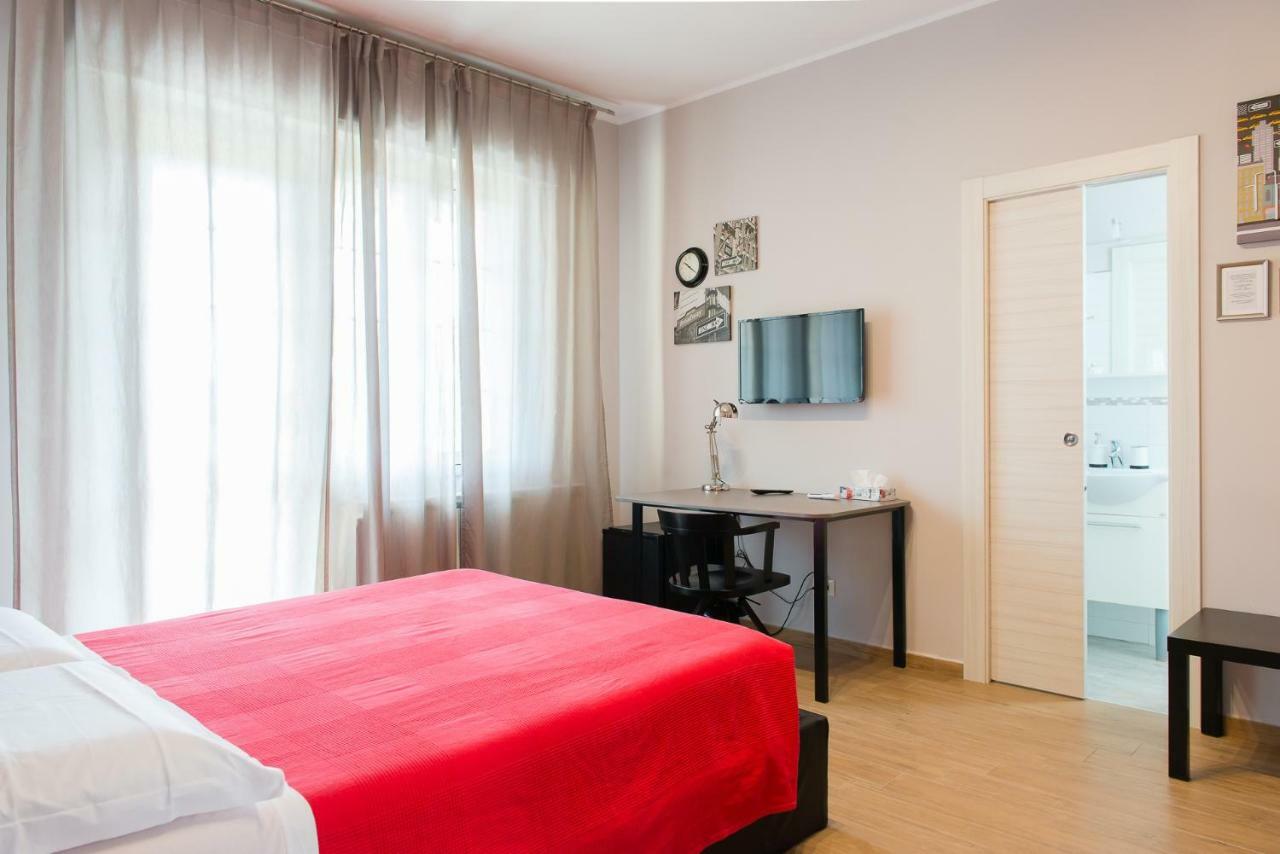 B&B Le City Монтесильвано Экстерьер фото