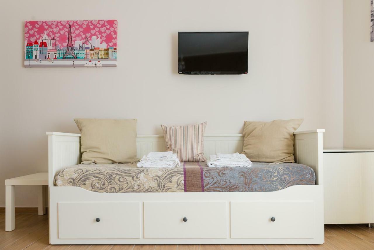 B&B Le City Монтесильвано Экстерьер фото