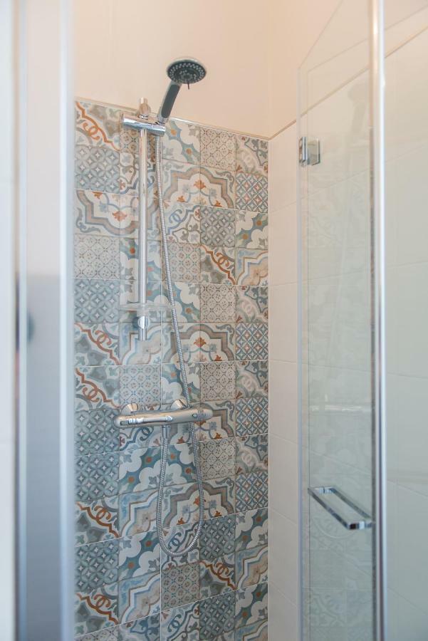 B&B Le City Монтесильвано Экстерьер фото