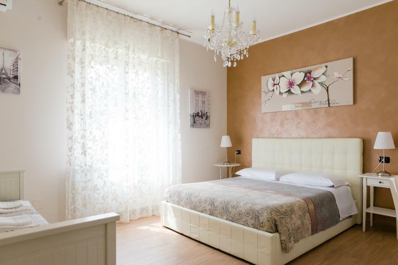 B&B Le City Монтесильвано Экстерьер фото